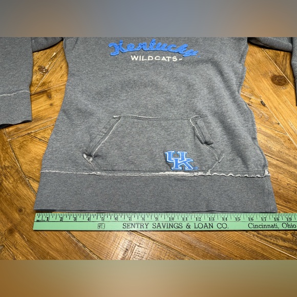 UK Kentucky Wildcats scoopneck sweatshirt - size large by Colosseum Athletics - Picture 10 of 13